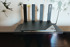 千兆双频wifi6路由器亮红灯怎么办（千兆双频wifi6路由器亮红灯怎么解决）