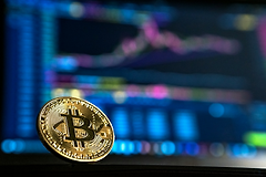 比特币会被微策略绑架吗？大额持仓与协议控制有何区别